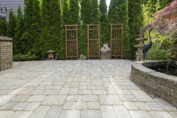Backyard Hardscape Service in Orem